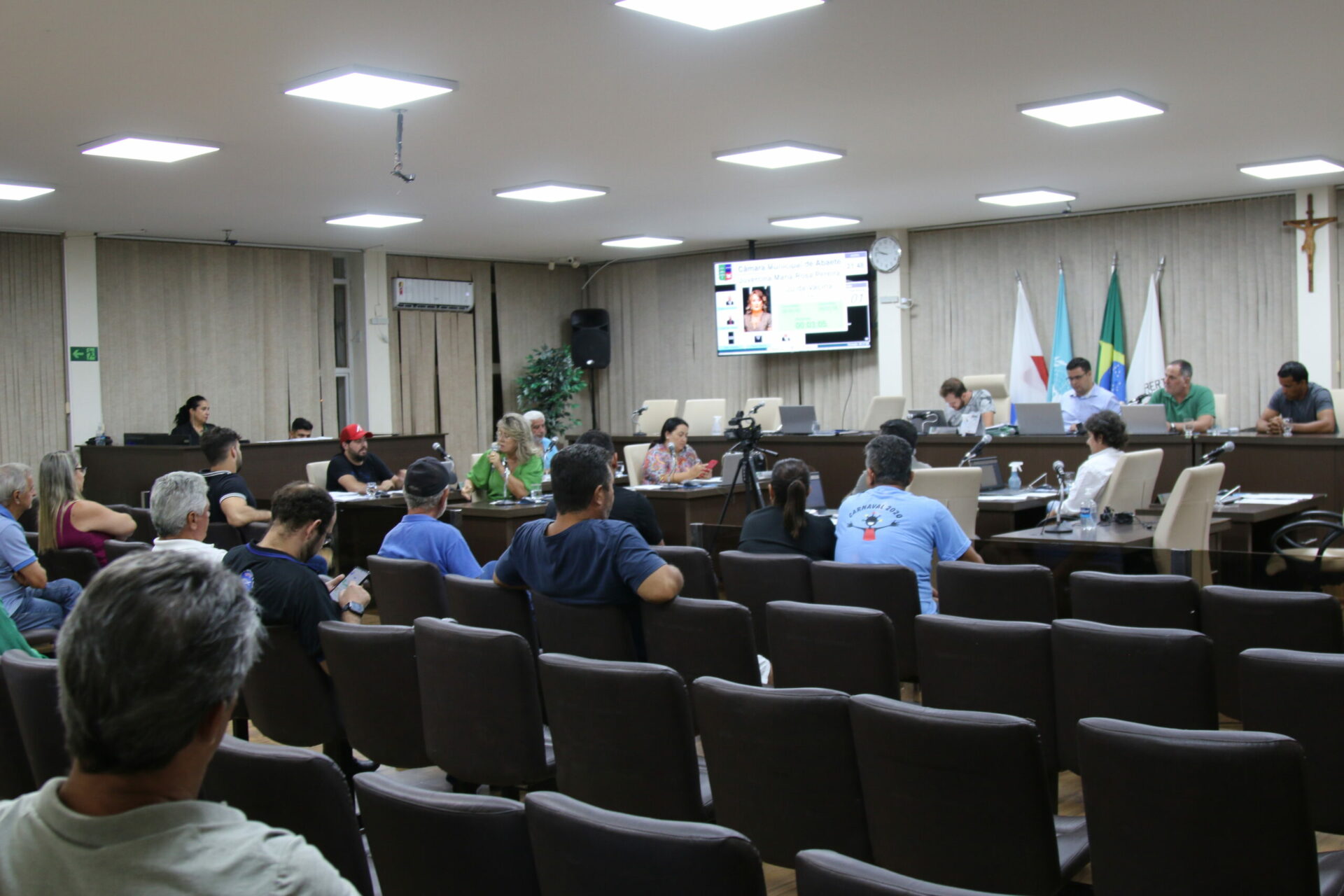 Fechamento das escolas rurais em debate na Câmara Municipal de Abaeté