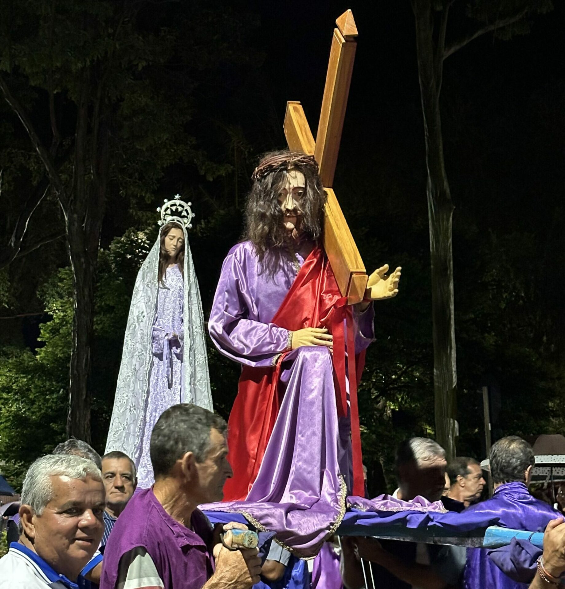 Encontro de fé e emoção marca a Quarta-feira Santa em Abaeté