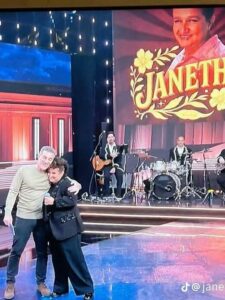 Janete Silva no Domingão!
