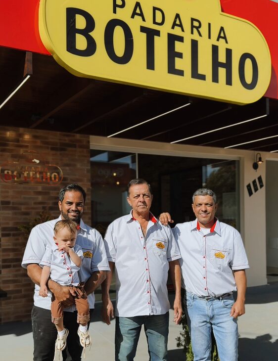 Padaria Botelho de casa nova!