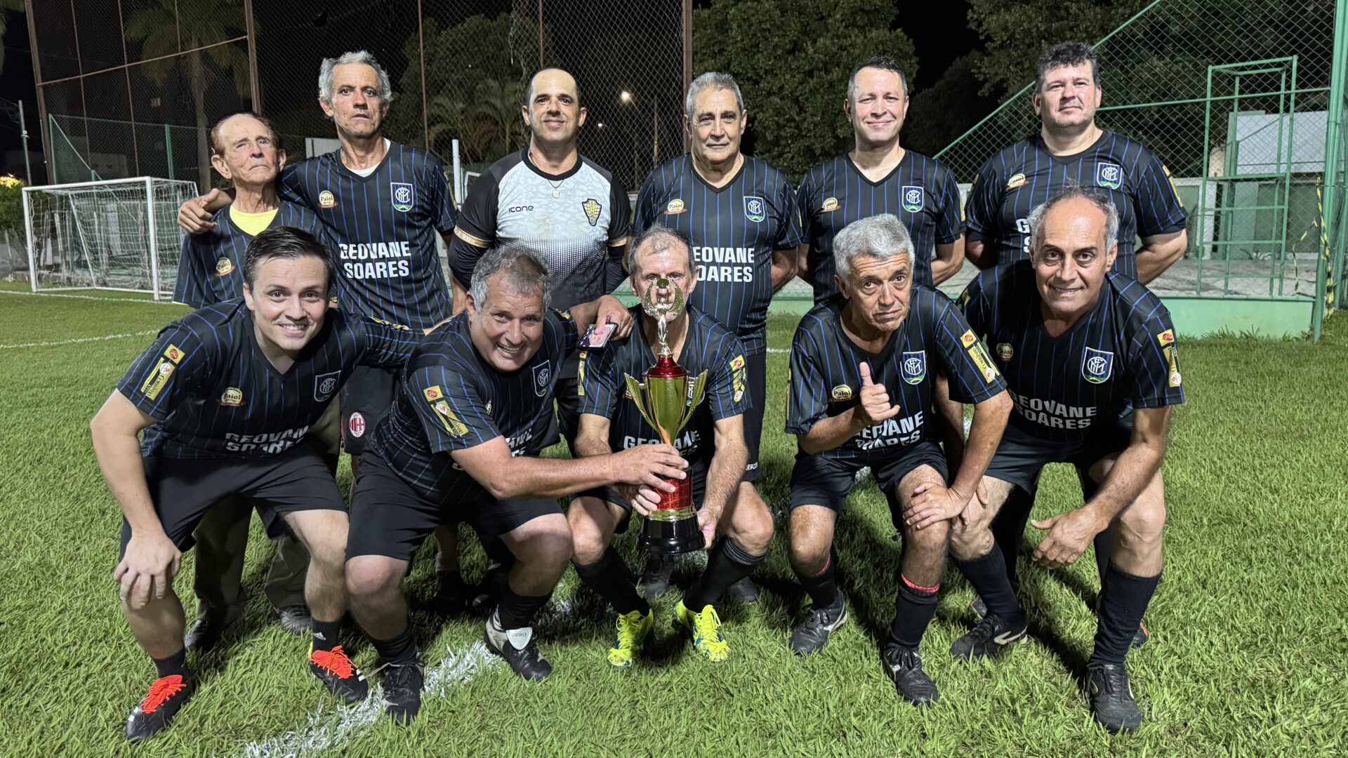 Praça de Esportes promove o 1º Torneio Sessentões 2025 com goleada na final e celebração do futebol veterano