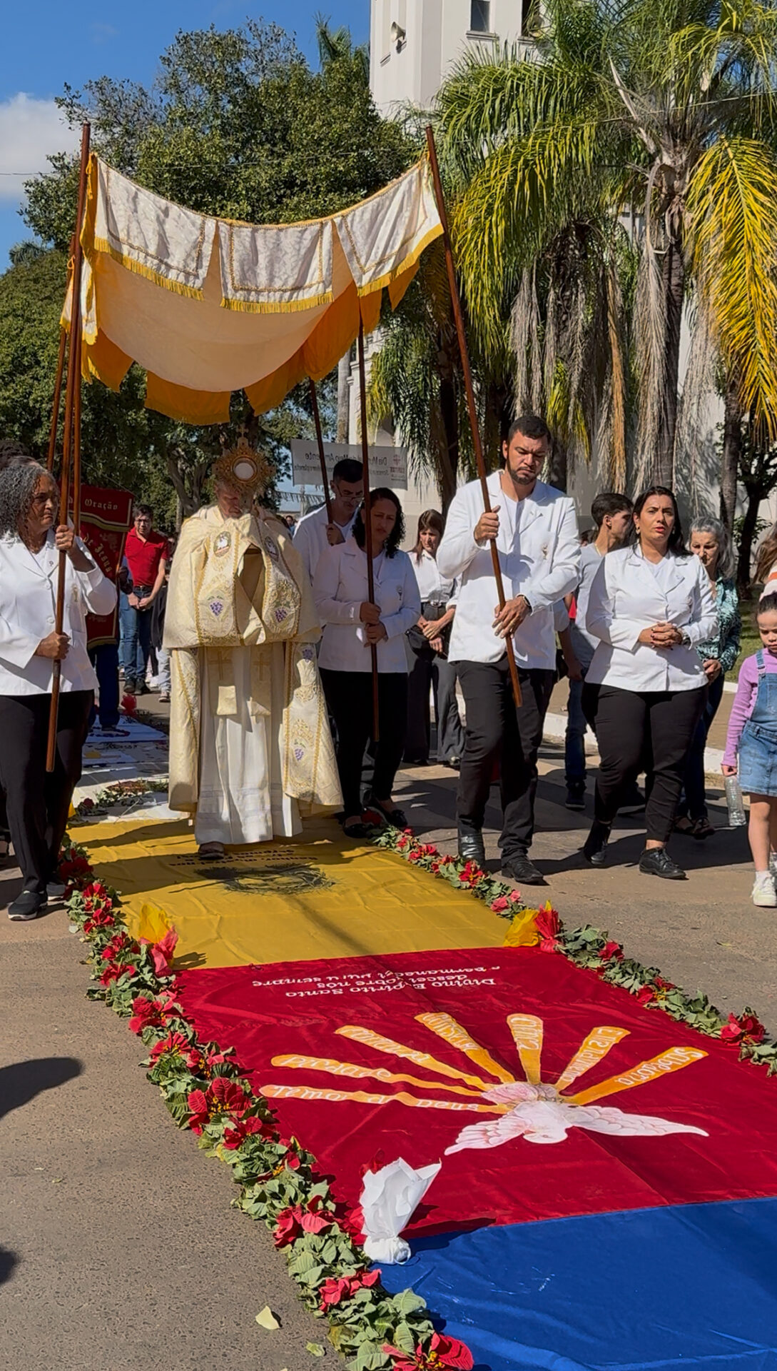 Corpus Christi em Abaeté: fé, tradição e comunidade