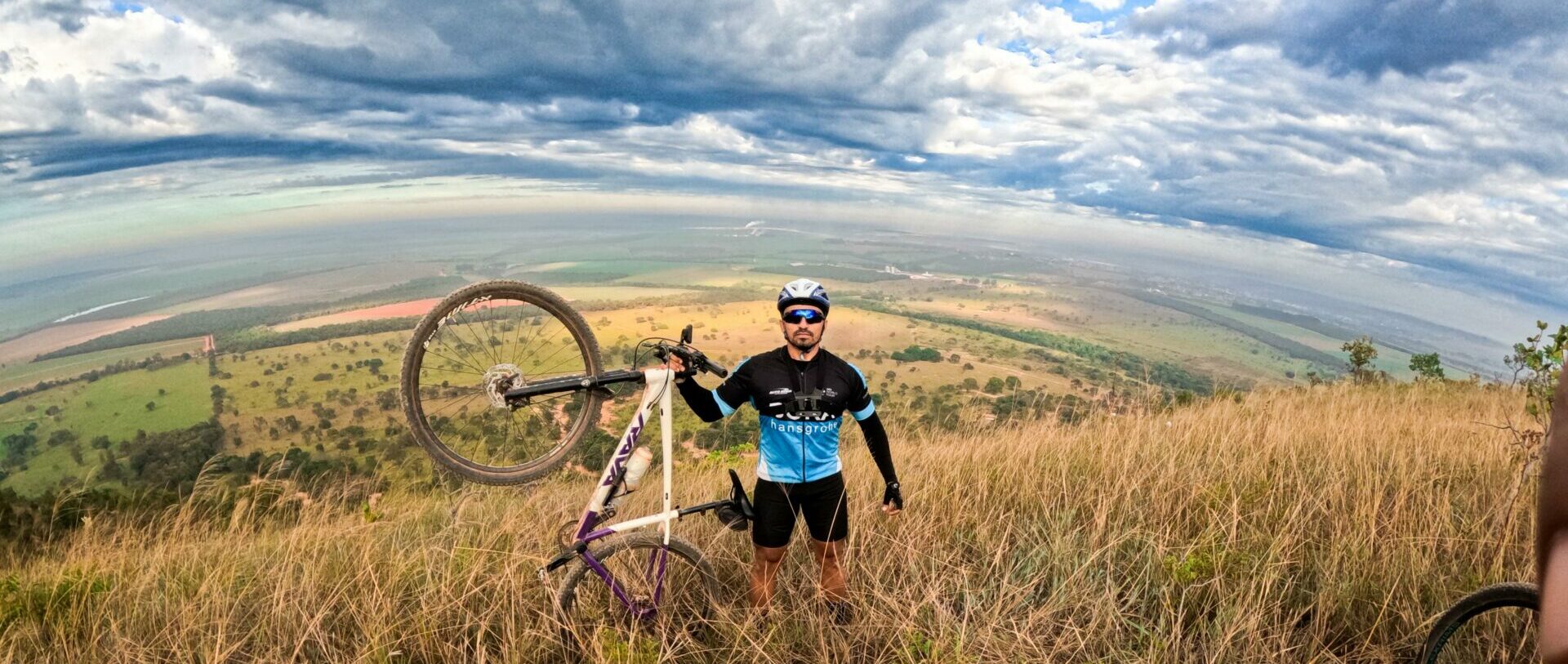 Pedal, paisagens e superação:o novo olhar de Kaik Augusto sobre Pompéu
