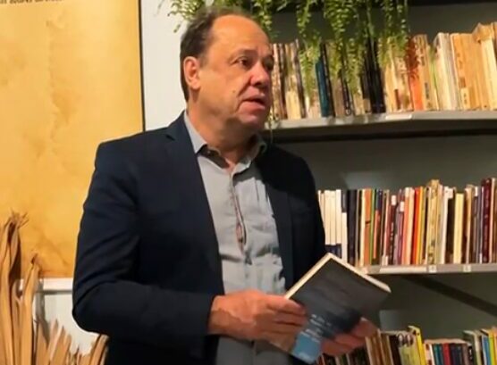 Engenheiro e escritor dorense lança nova obra literária
